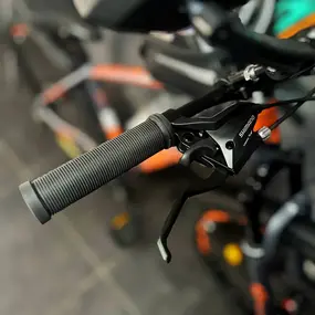 Велосипед Greenland Draft 27.5 серый-оранжевый 2