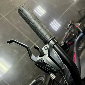 Шифтер магазин ВелоДом Велосипед Stels Miss 610 MD 26 темный-синий 2