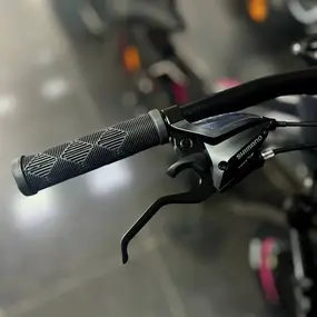 Велосипед Greenland Demetra 27.5 2.0 черный-розовый  2