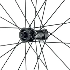 Колеса Fulcrum, RACING 600 DB, 28" (622x17), алюм., клинчер., под оси 12/100-12/142, centerlock, HG 1