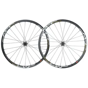 Колеса Shimano, 26" MTB WH-MT65, бескам, диск. C.Lock, QR 9x100 / 9x135, HG 1