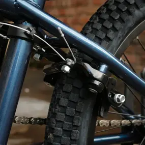 Stark Madness 5 Черный-радужный 1