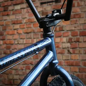 Stark Madness 5 Черный-радужный 1