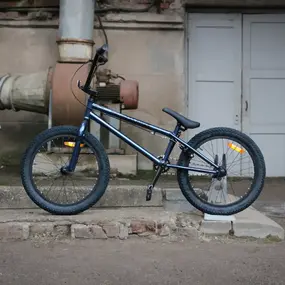 Stark Madness 5 Черный-радужный 1