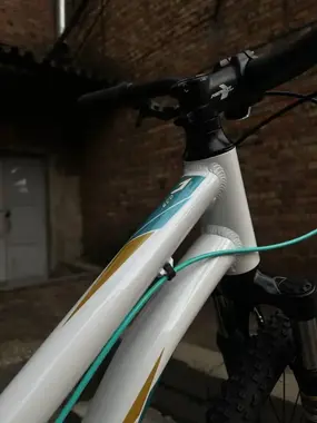 Merida Matts J24 Eco GlossyWhite/TealGold 1