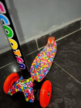 Самокат Maxi 036Z воздушные шары 1