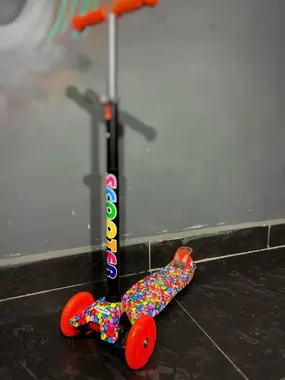 Самокат Maxi 036Z воздушные шары 1