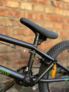 Велосипед Stark Madness BMX 1 2025 (красный/черный/черный) 3