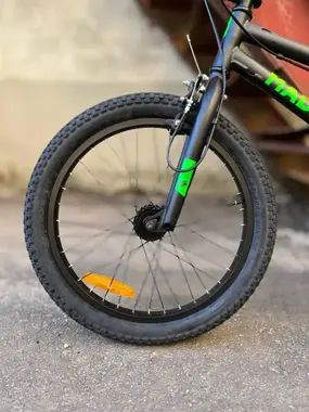 Велосипед Stark Madness BMX 1 2025 (красный/черный/черный) 3