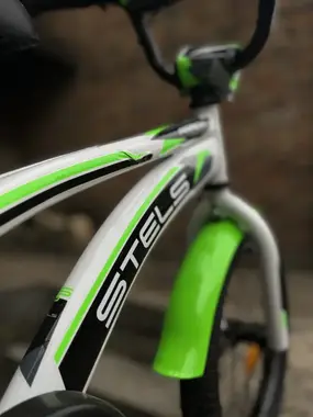 Stels Arrow 16" V020 белый/зеленый 1