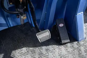 Грузовой электротрицикл Rutrike Фактор 2600 60V2000W Черный матовый 1