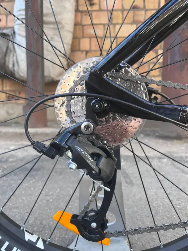 FORMAT 1413 27.5 черный/красный 1