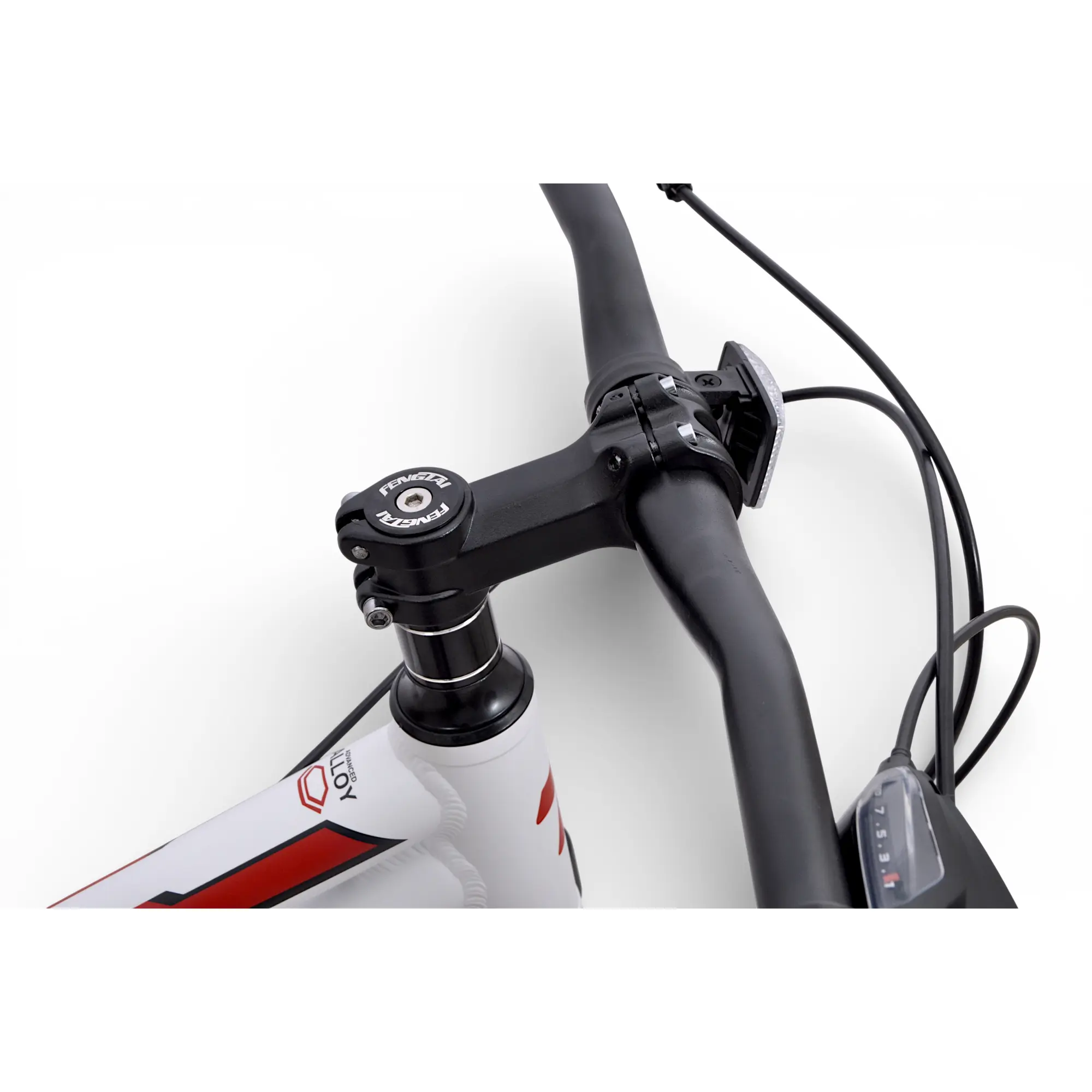 Велосипед Delta Corsa Pro 27.5 белый 1