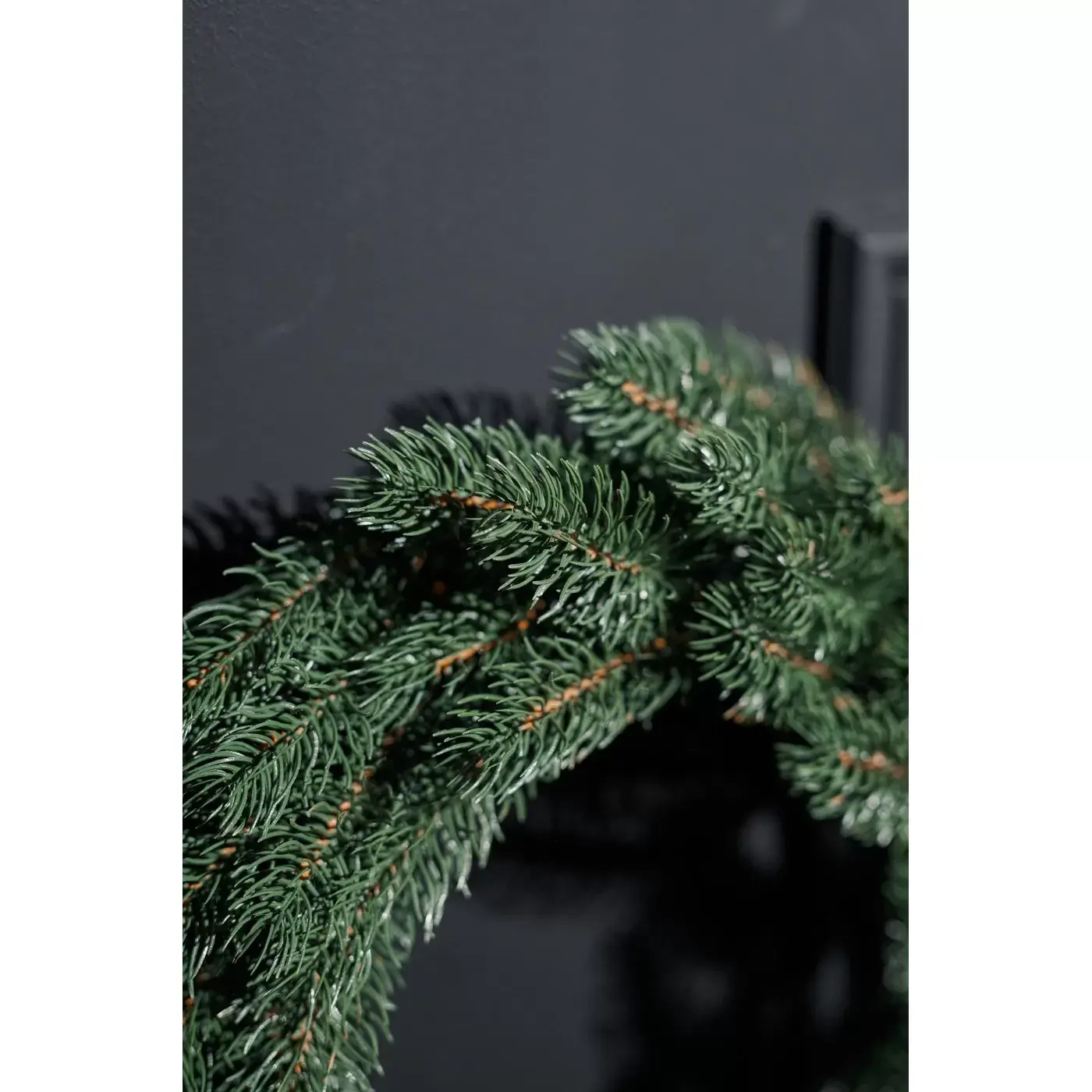 Венок новогодний Агата GrandCity 1