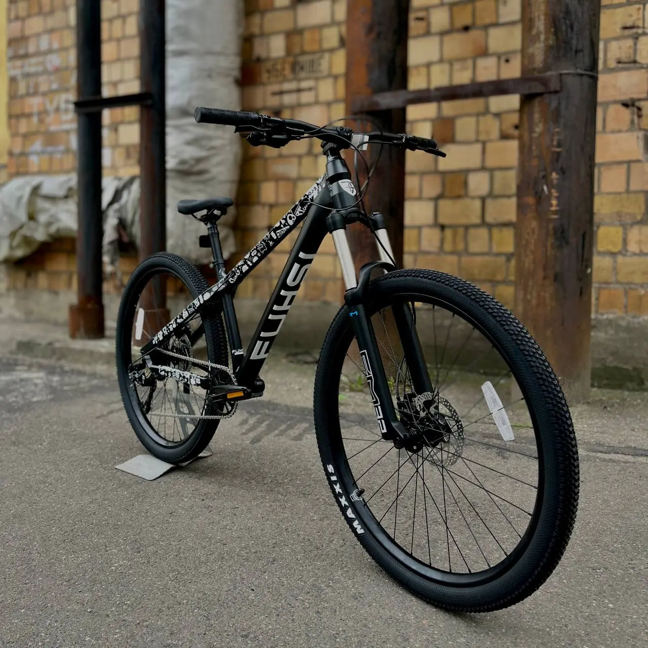 Велосипед FUHSI FU672 27.5 черный 2