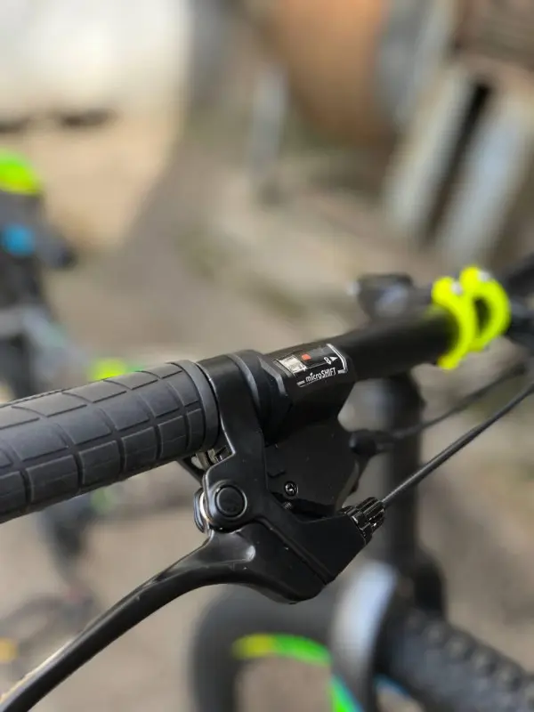 Stels Adrenalin MD 24" V010 серый 1