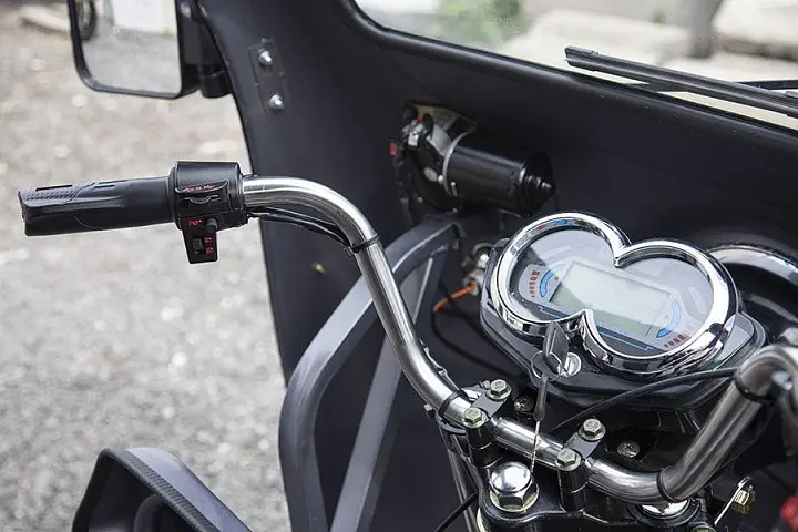 Грузовой электротрицикл Rutrike КАРГО 1800 60V1000W	темно-серый 1