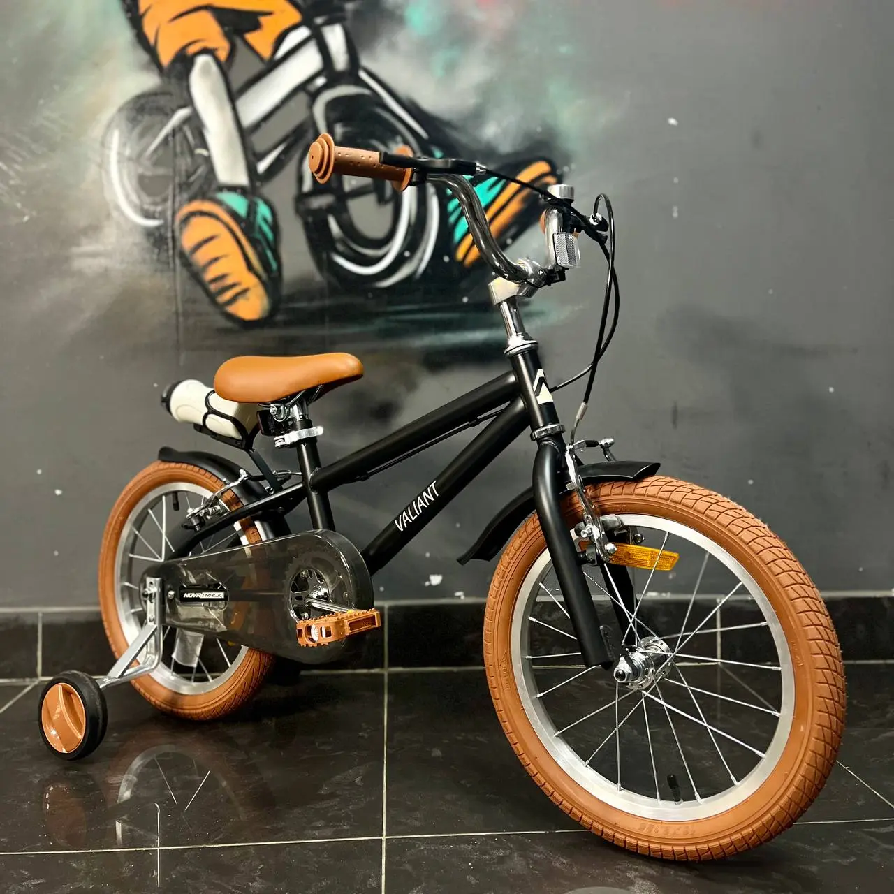 Велосипед Novatrack Valiant 16 черный 2