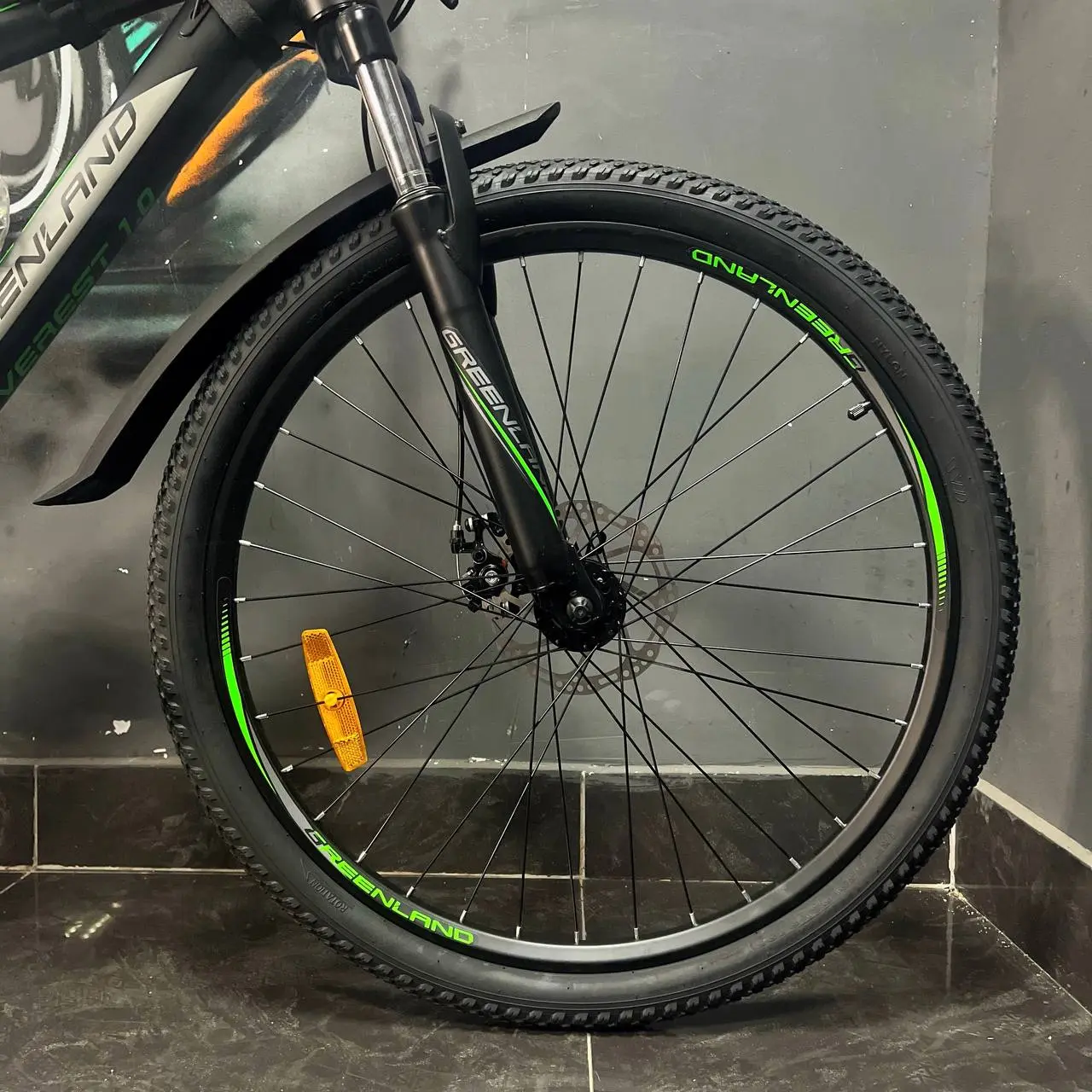 Велосипед Greenland Everest 26 1.0 черный-зеленый 2