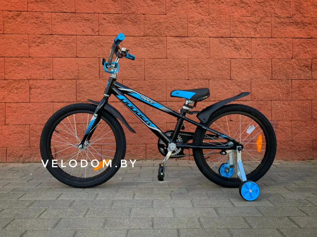Novatrack Dodger 20" чёрный/синий 1
