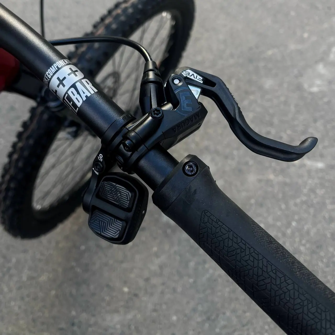 Электровелосипед Haibike Bicicletta elettrica da MTB AllMtn CF 9 29/27.5´´ Eagle AXS 2025 2