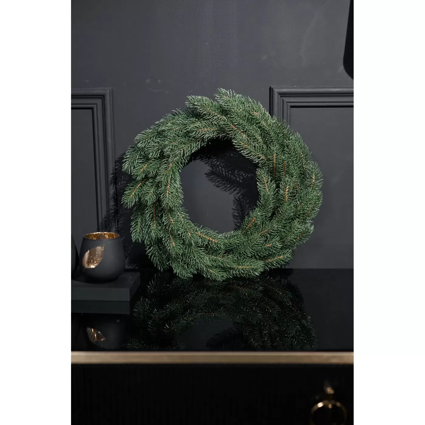 Венок новогодний Агата GrandCity 1