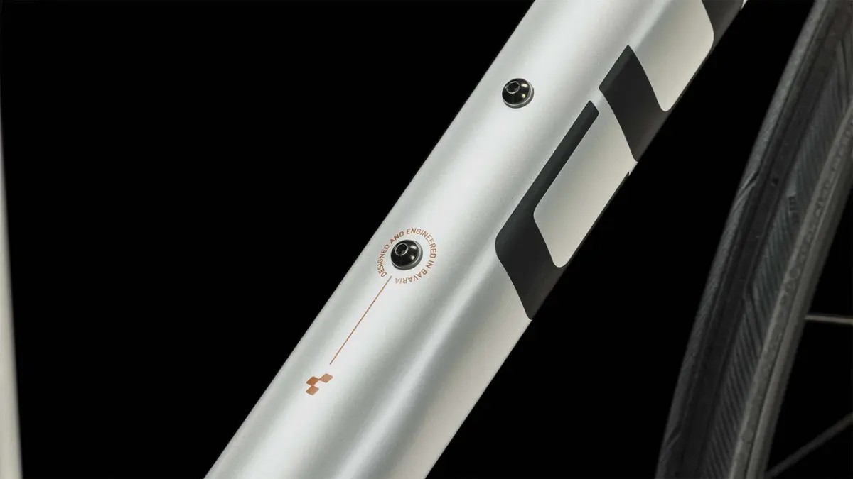 Cube Attain Pro silver/orange 1