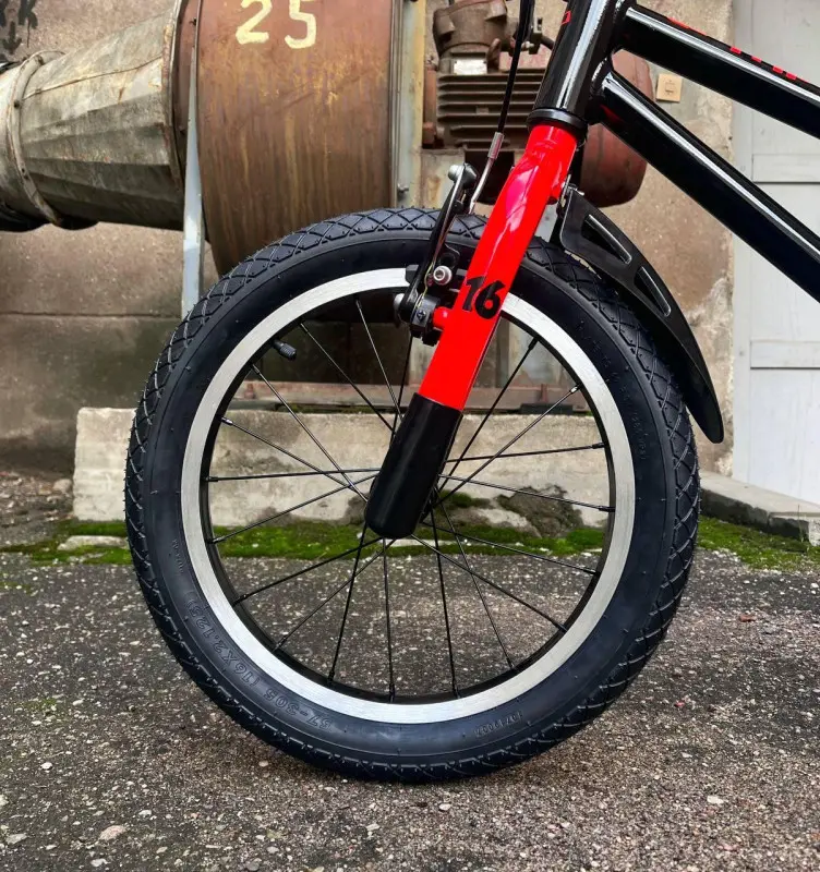 Tech Team Gulliver 16  черный 1