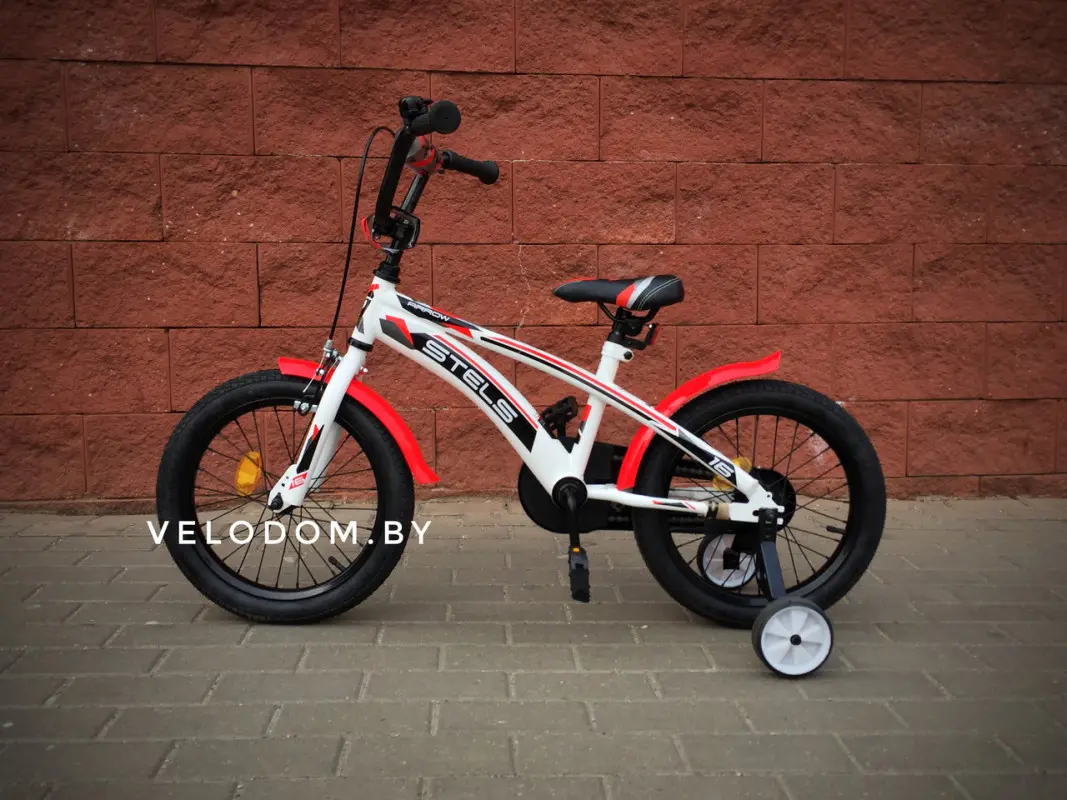 Детский велосипед Stels Arrow 16 V020 2023 (белый/красный) 1