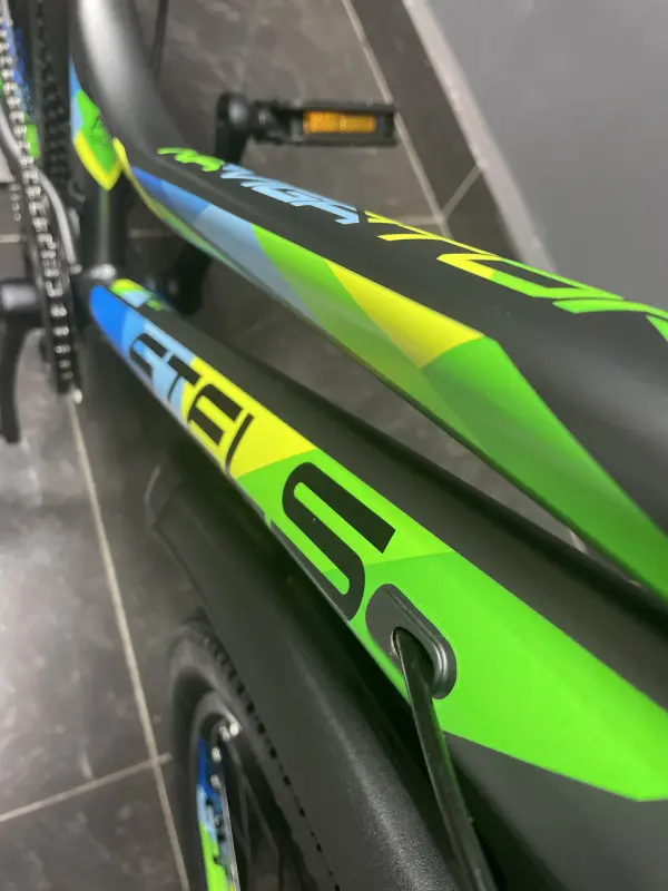 Stels Navigator 420 V 24" V030 серый/зеленый 1