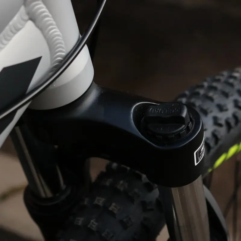 Format 6612 серебристый/чёрный 1