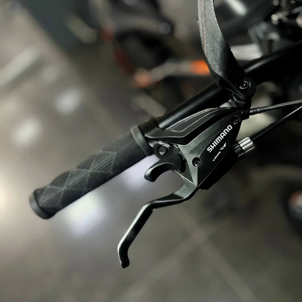 Велосипед Greenland Everest 26 1.0 черный-оранжевый 2