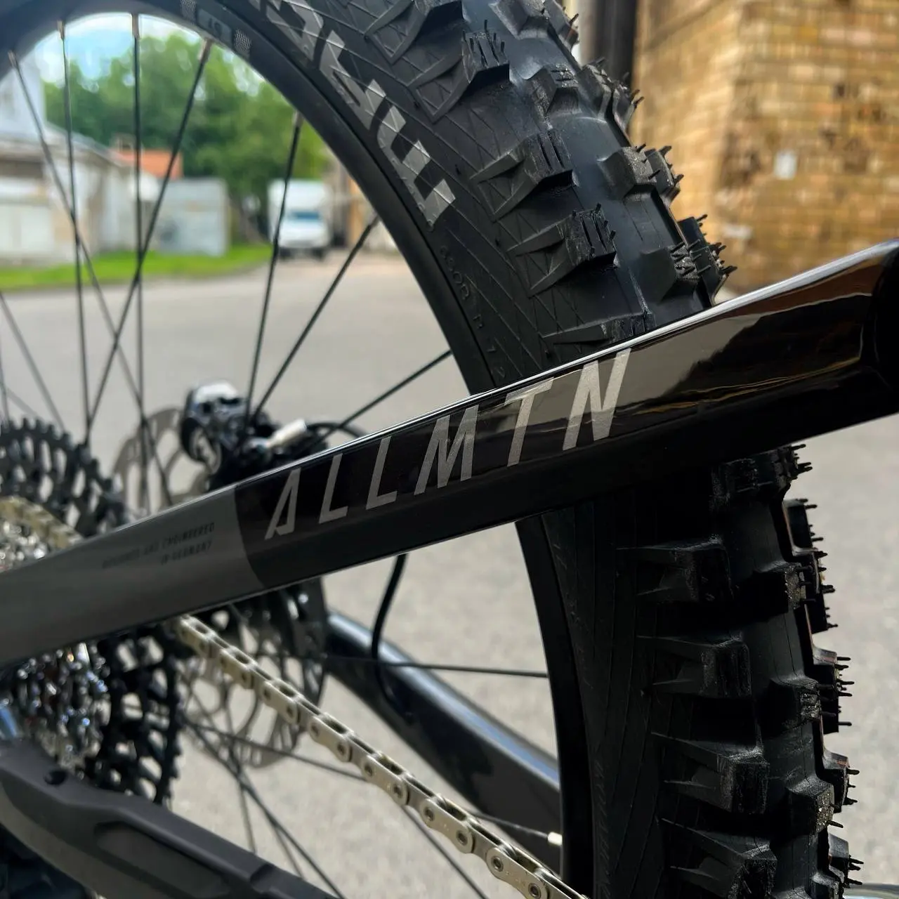 Электровелосипед Haibike Bicicletta elettrica da MTB AllMtn CF 9 29/27.5´´ Eagle AXS 2025 2