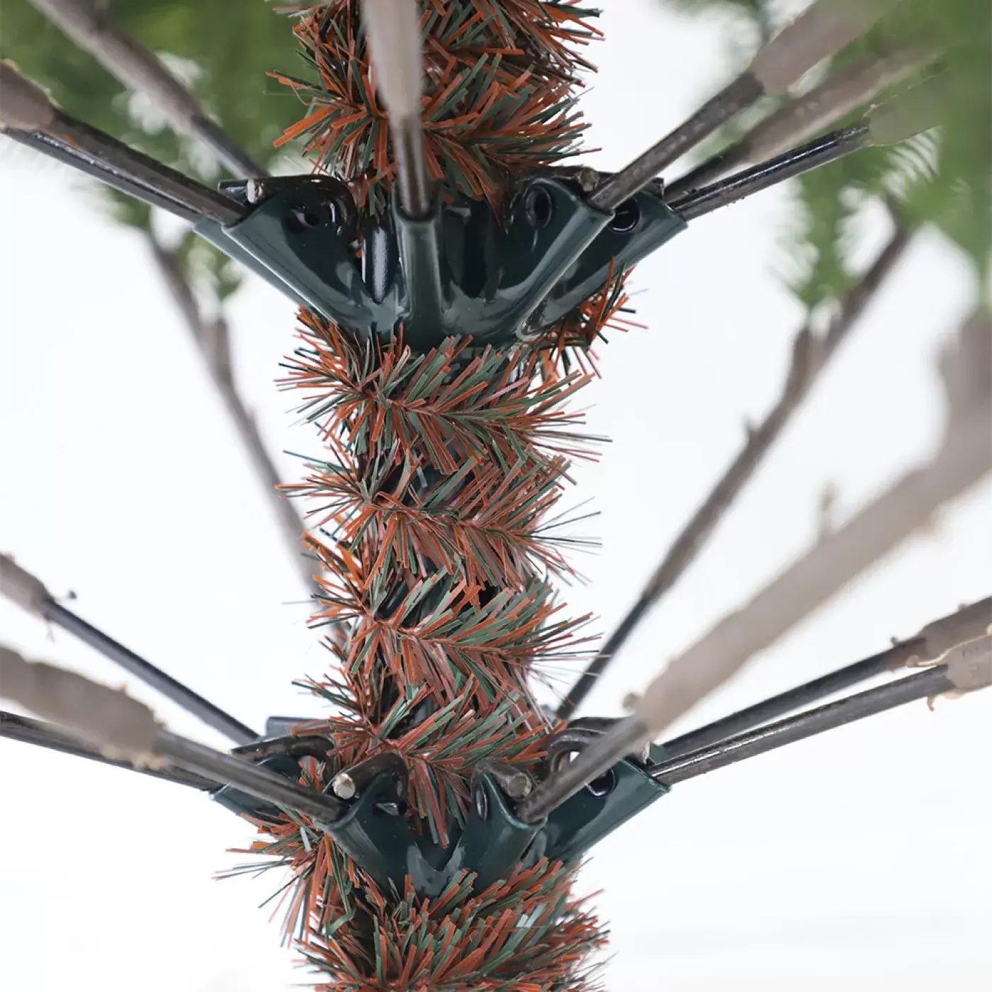 Елка искусственная Салерно 180 см GrandCity 1