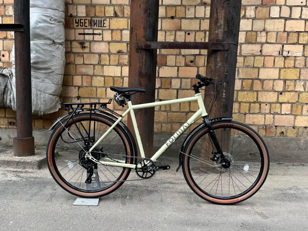 FORMAT 5223 650B  бежевый-мат 1