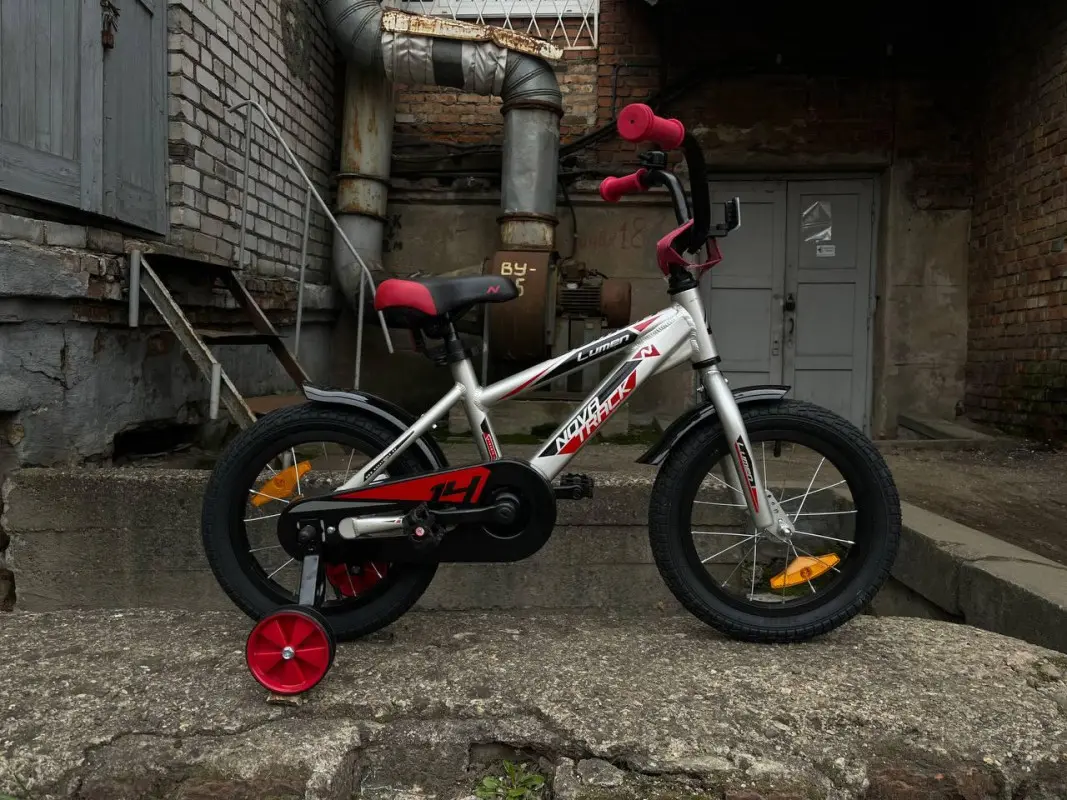 Novatrack Lumen 14 серый/красный 1