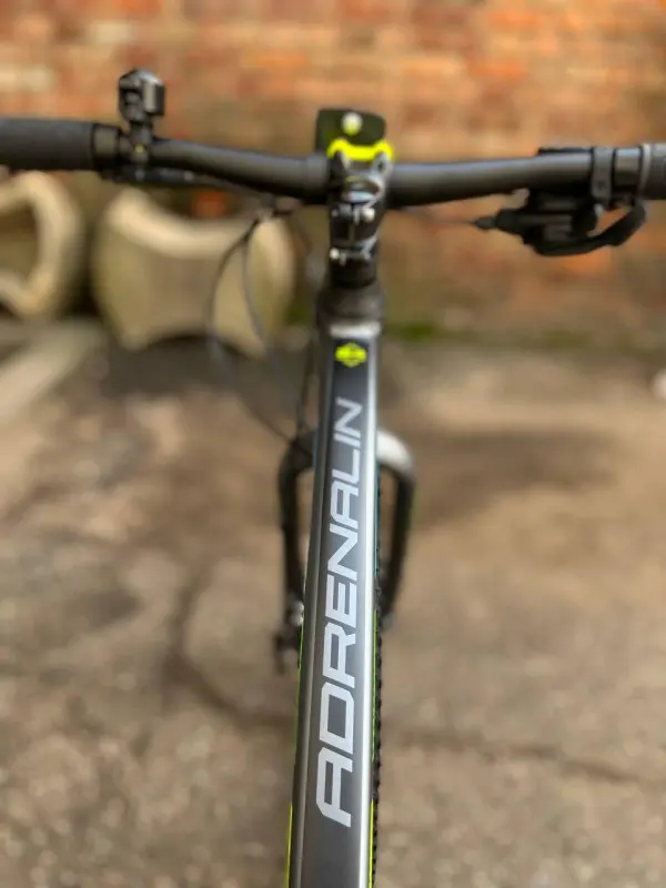 Stels Adrenalin MD 24" V010 серый 1