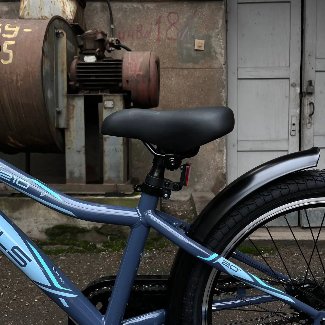 Детский велосипед Stels Pilot-210 20 Z010 серый 2