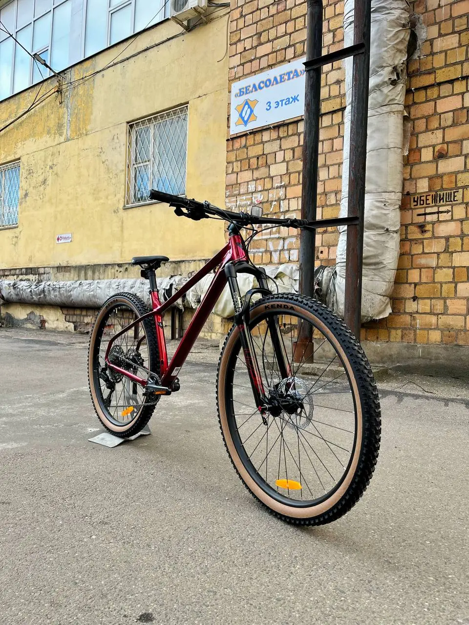 Велосипед Welt Rambler 2.0 L 2025 (Baron Red) 2