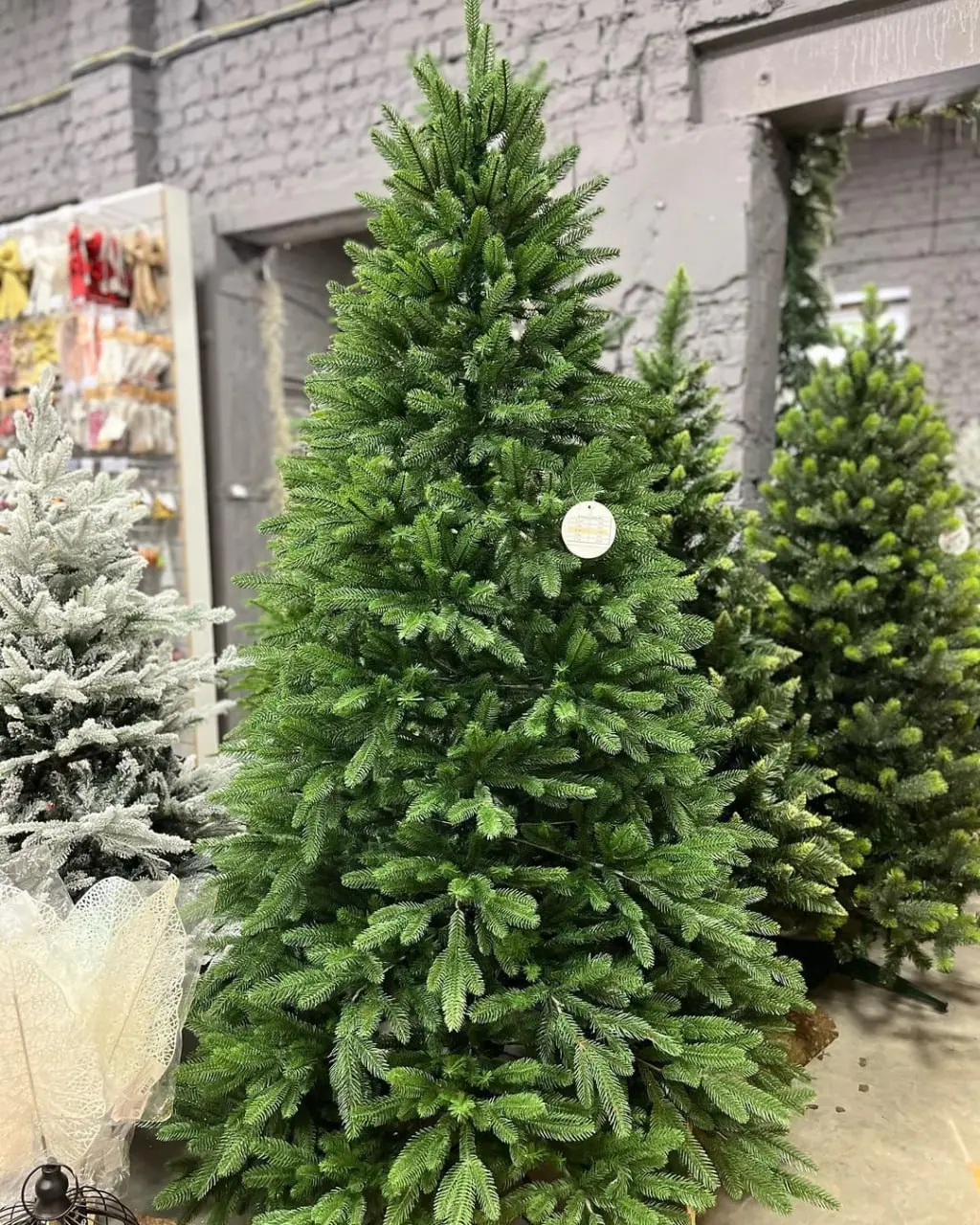 Елка искусственная Анкона 240 см GrandCity 2