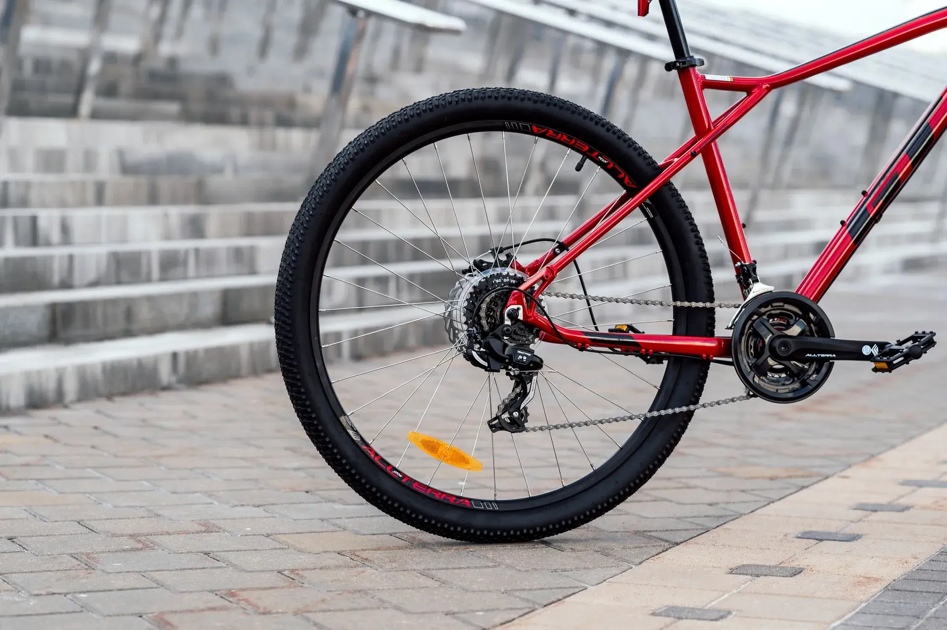 Велосипед GT Agressor sports 29 красный 1