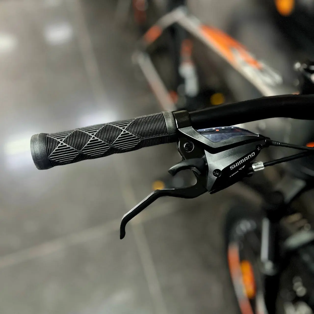 Велосипед Greenland Everest 1.0 27.5 серый-оранжевый 1