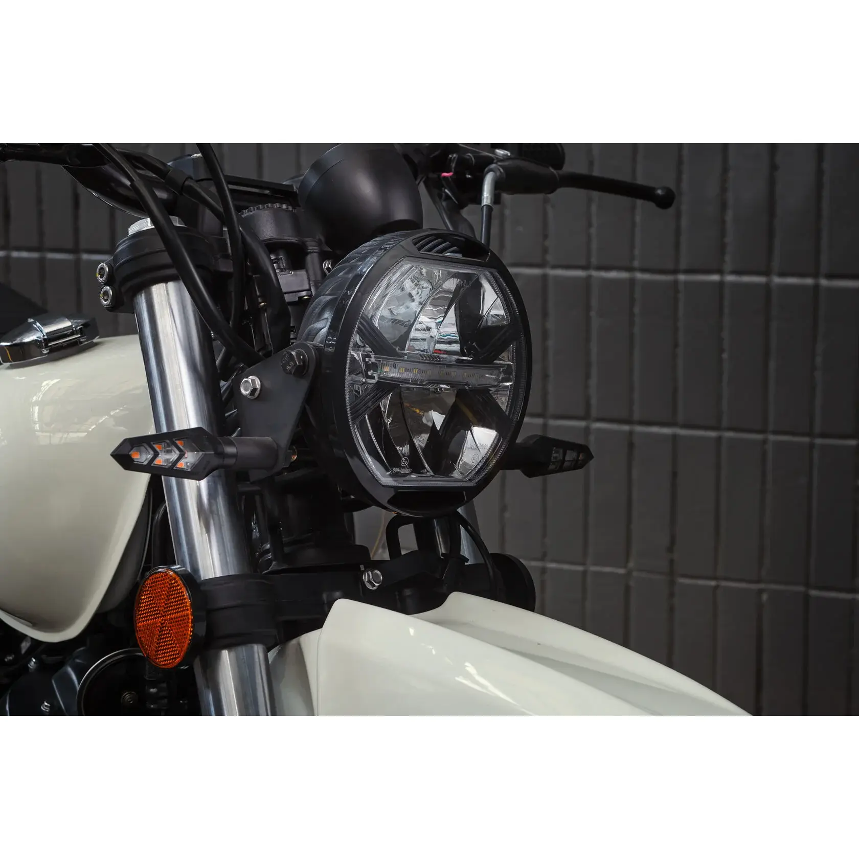 Мотоцикл MINSK CX 650 MILKY 1
