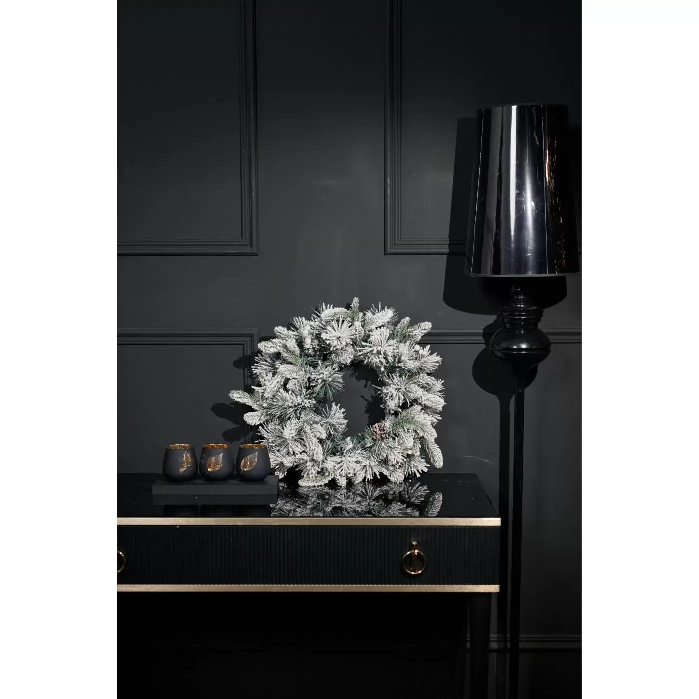 Венок новогодний Берта GrandCity 1