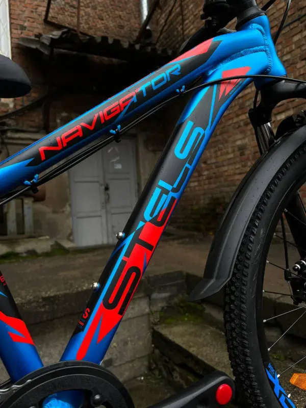 Stels Navigator 440 MD 24" V010 синий/красный 1