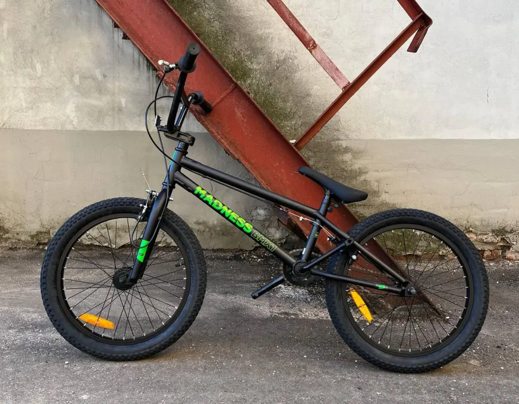 Велосипед Stark Madness BMX 1 2025 (красный/черный/черный) 3