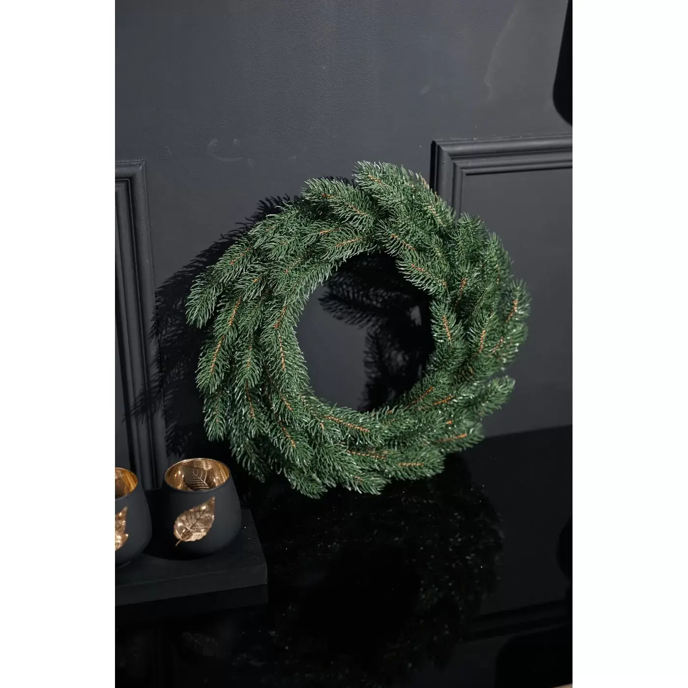 Венок новогодний Агата GrandCity 1