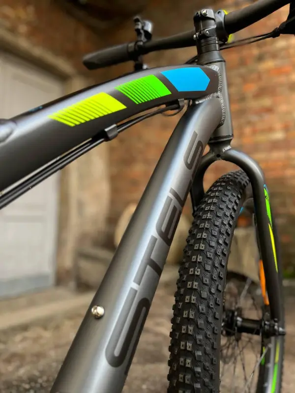 Stels Adrenalin MD 24" V010 серый 1