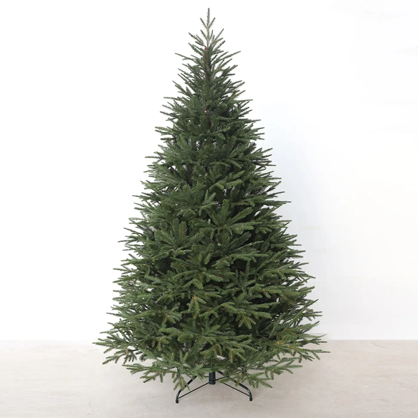 Елка искусственная Венеция премиум 210 см GrandCity 1