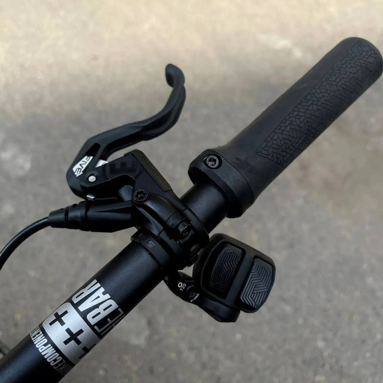 Haibike Электрический горный велосипед AllMtn CF 9 29/27.5 Eagle AXS 2